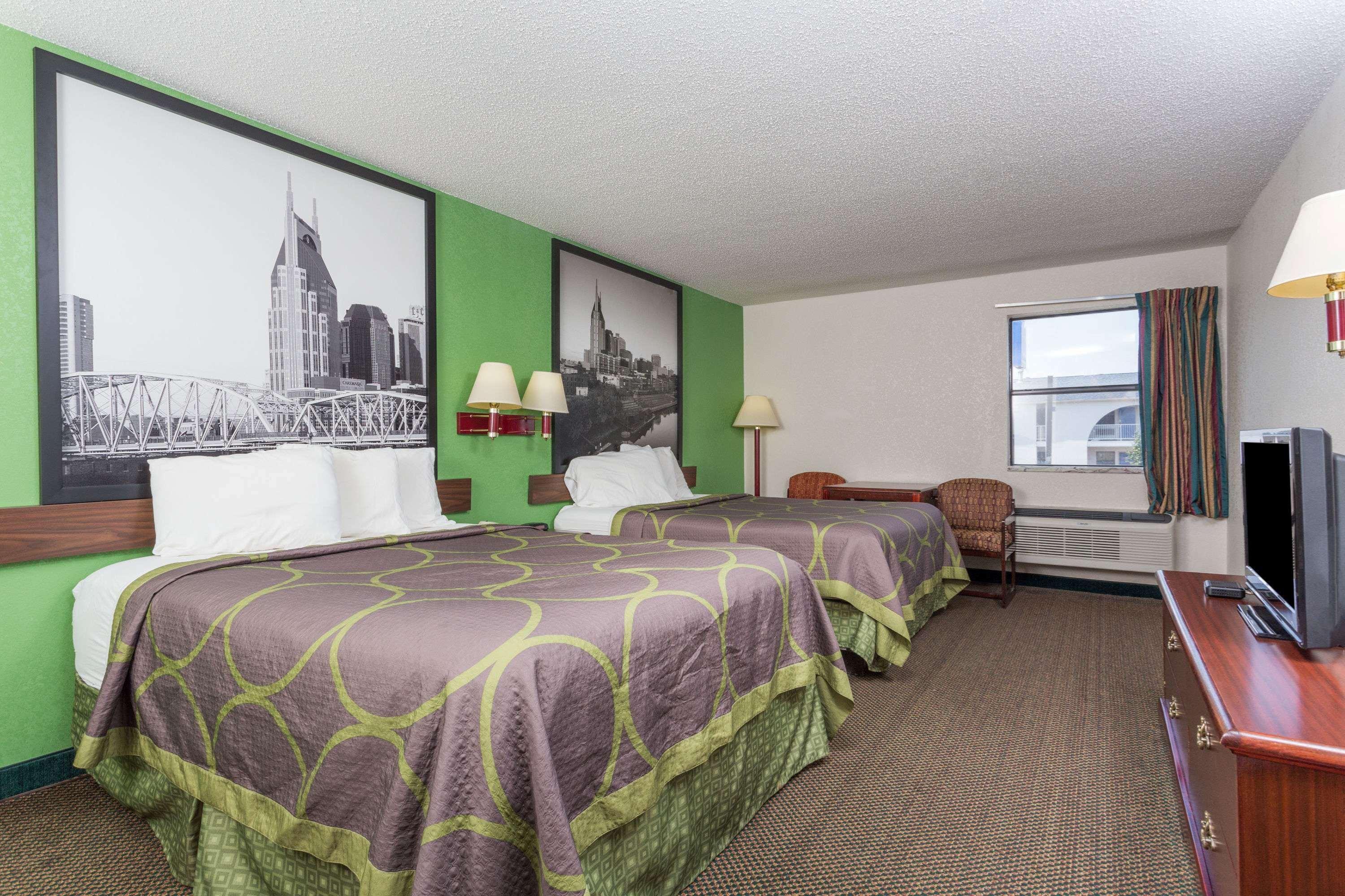 Super 8 By Wyndham Dickson Hotell Eksteriør bilde