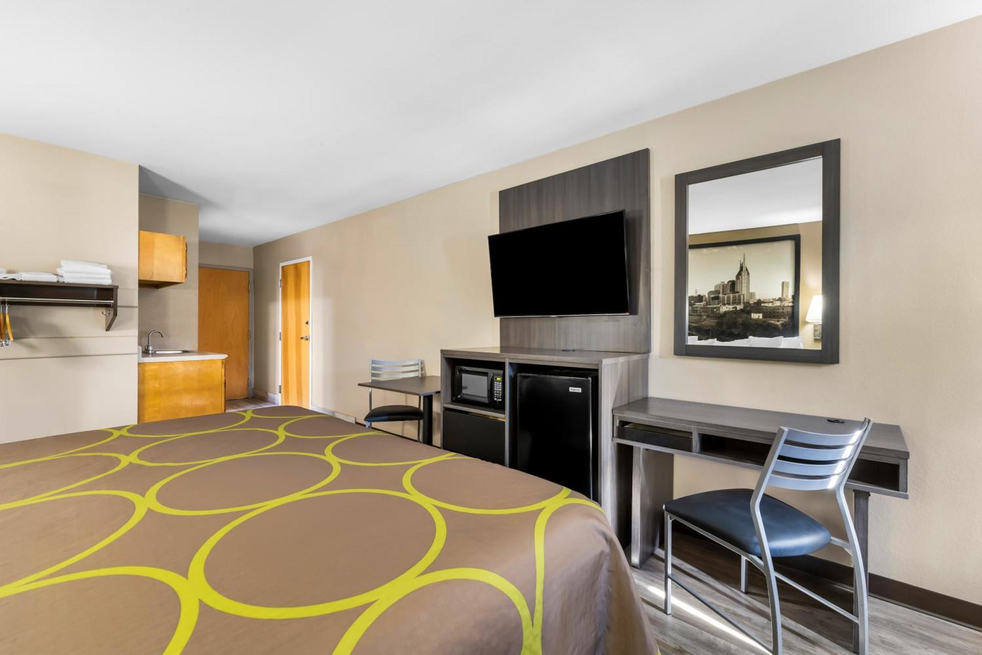 Super 8 By Wyndham Dickson Hotell Eksteriør bilde