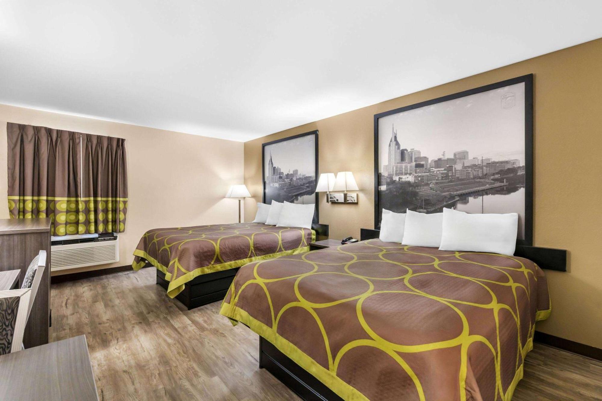 Super 8 By Wyndham Dickson Hotell Eksteriør bilde
